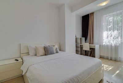 3 camere, LUMINOS, 90 mp + gradina 150 mp, View SUPERB,  Parcare! - 13