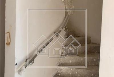 Duplex de vanzare in Selimbar, 3 dormitoare, curte si parcare - 14