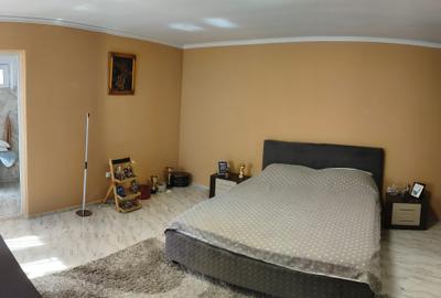 Casa la cheie,zona Doraly Mall- - 4