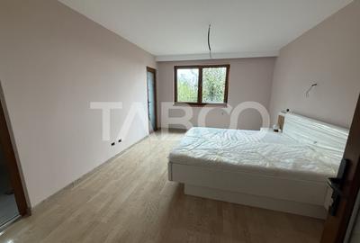 Casa cu potential de investitie 7 camere foisor 4 bazine de pesti - 5