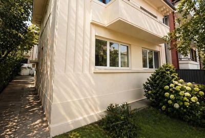 Apartament cu 2 camere decomandat în Dorobanți