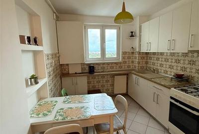 Apartament 3 camere intermediar Astra, vedere spre Tâmpa - 1