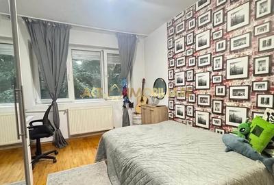 Apartament cu 3 camere decomandat, mobilat în Apusului