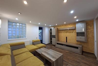 Casa Individuala 6 camere garaj 650 mp Teren zona Piata Cluj - 1