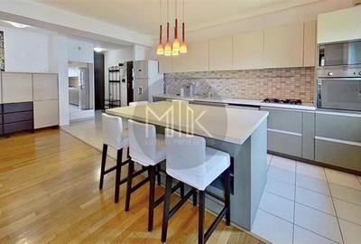 Apartament cu 3 camere decomandat, mobilat în Pipera