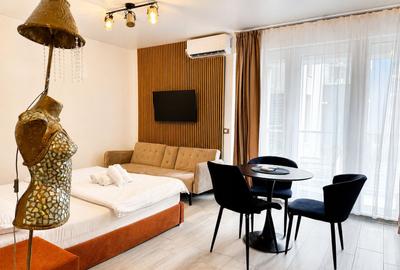 Garsonieră decomandată, mobilată în Mamaia-Sat