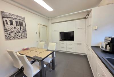 Casa Mogosoaia 10 camere - s.u. 280 mp - teren 620 mp - 14