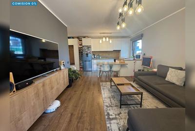 Apartament cu 3 camere semidecomandat, mobilat în Europa