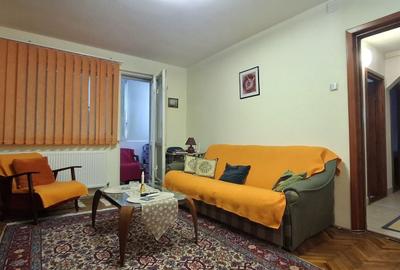 Tomis Nord  Apartament cu 3 camere , 2 balcoane, centrala gaze - 1