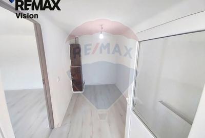 Casă si teren de vânzare | Craiova | Strada Rachitei zona Brestei - 4