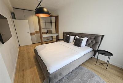 Apartament cu 2 camere decomandat, mobilat în Blumăna