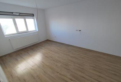 Apartament cu 2 camere decomandat în Cugir