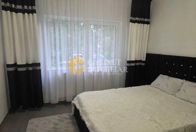 Apartament cu 3 camere decomandat, mobilat în Mircea cel Bătrân