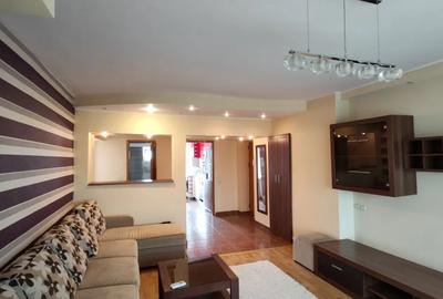 Apartament cu 3 camere decomandat în Crângași