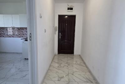 Particular, vand apartament 3 camere proaspat renovat Stefan cel Mare - 15