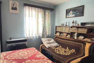 Garsoniera de vanzare in bloc mixt langa Scoala Generala nr. 1 - 1