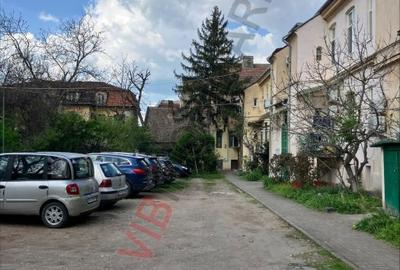 Garsonieră semidecomandată în Badea Cârțan