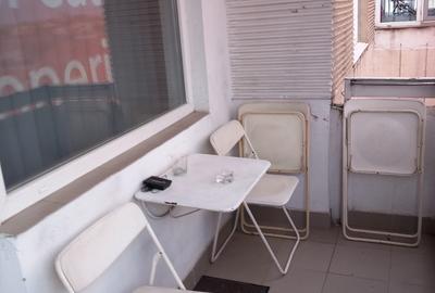 De închiriat ap 3 camere - 8