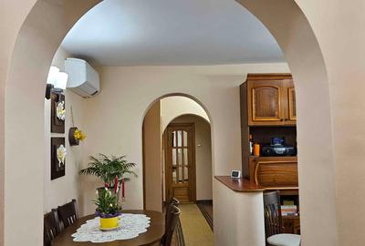 Apartament 4 camere zona Est Clinic ideal investitie! - 5