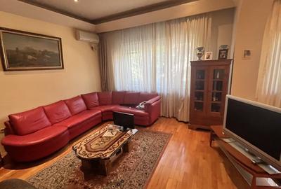 Vila luminoasă  aproape de metrou. - 16