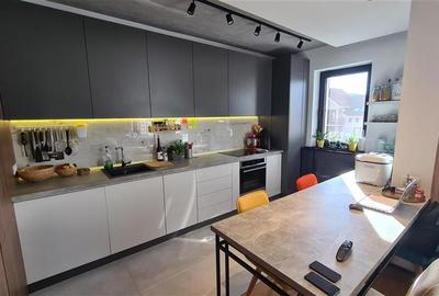 Apartament 2 camere 56mp+balcon 5mp+parcare,Calea Turzii,str G. Moisil - 16