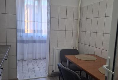 Micro 17, 2 camere amenajate modern, mobilate Pret 400 Euro - 8
