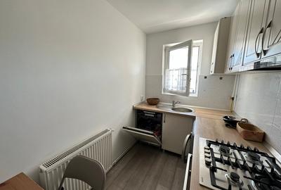 Apartament cu 3 camere, in cartierul Astra - 3