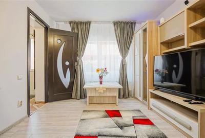 Casa spatioasa, ideala pentru 2 familii sau investitie. 2 corpuri de cladire, ga - 8