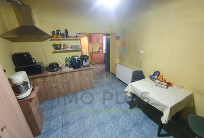 Casa individuala. 2 fronturi de pe 2 strazi (fata-spate) - 5