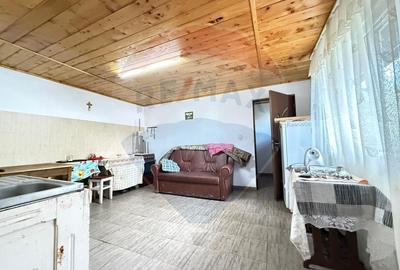 Casă de vânzare în Gura Humorului cu teren 600 mp - 12