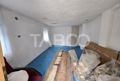 Casa de vanzare teren 412 mp garaj Terezian Sibiu COMISION 0 - 14