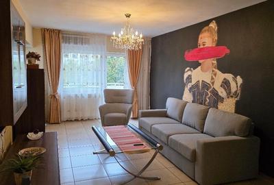 Proprietar  inchiriez apartament 2 camere decomandat B-dul Unirii nr. 76 - 2