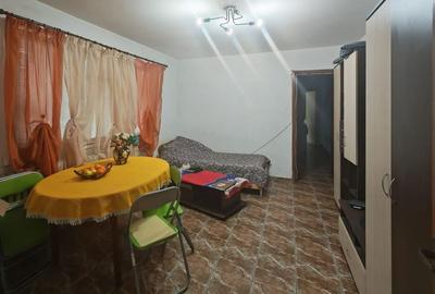 Apartament cu 3 camere semidecomandat în Brâncoveanu