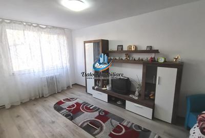 Apartament cu 2 camere decomandat în Precista