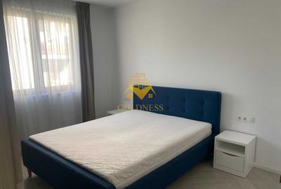 Apartament cu 3 camere semidecomandat, mobilat în Europa