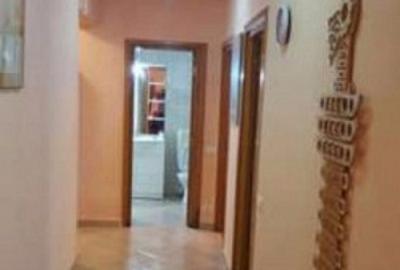 EXCLUSIVITATE - Apartament cu 3 camere în zona Vega Butoaie, cu vedere la lac - 9