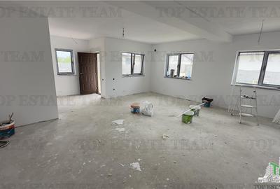 Casa individuala 4 camere pe parter, cu toate utilitatile si 400 mp de teren in - 18