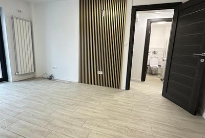 Comision ZERO! Spațiu comercial Podu Roș Salubris, loc de parcare - 2