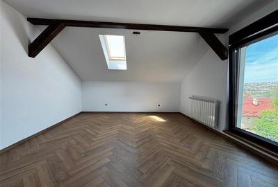 Casa Tip Duplex D+P+M. ,NOU ,finisata, situata in cartierul Gruia! - 21