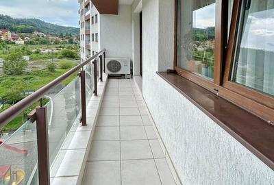 APARTAMENT CU 2 CAMERE PE MALUL LACULUI -CONFORT SI LINISTE - 13