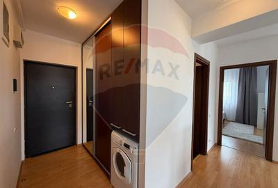 Apartament 2 camere modern, etaj superior, bloc 2010 - 11