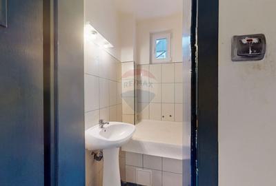 Spațiu comercial | str. Lunga 280 | 84 mp | Trafic pietonal | Vitrină - 15