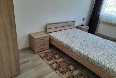 Maurer Coresi, apart cu 3 camere, mobilat si utilat, loc de parcare + boxa - 4