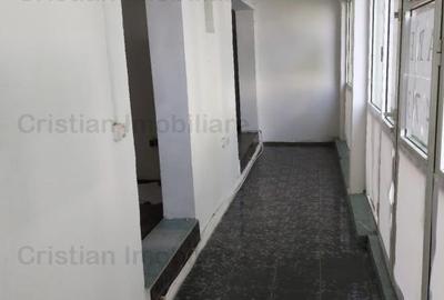 Apartament pretabil Spatiu comercial  PE COLT 3 cam confort 1 Decomandat - 9