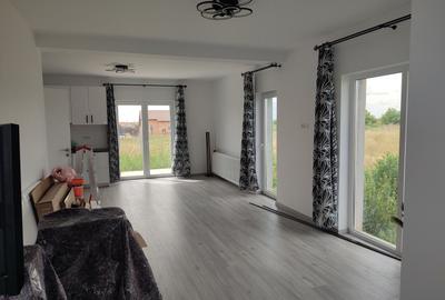 Sanandrei, Duplex pe Etaj, Proiect Modern, Desp prin camera Tehnica. - 5