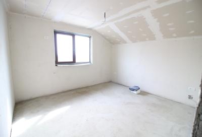 Vila D+P+M  Sat Costi ( Floricultura) cu bransamente la utilitati - 13