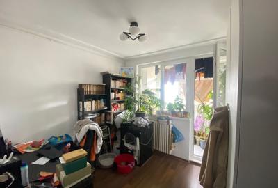 4 camere renovate, 60 mp + balcon, etaj 10/11 – Drumul Taberei V7 - 10