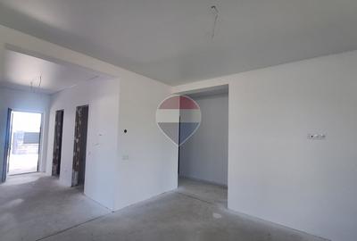 Casă / Vilă cu 3 camere de vânzare - 6