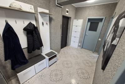 Apartament 2 camere decomandate, etaj 1/4, zona Nicolina - 2