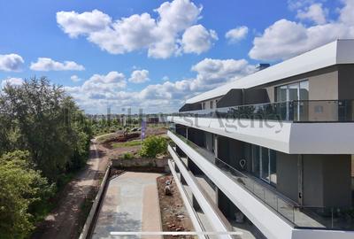 Apartament 4 camere de vanzare Pipera in bloc cu vedere la lac - 10